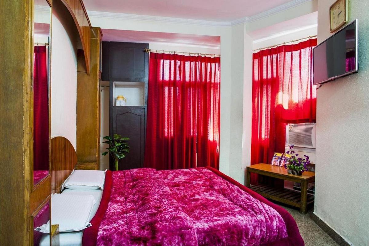 Hotel Raghunath Jammu Buitenkant foto